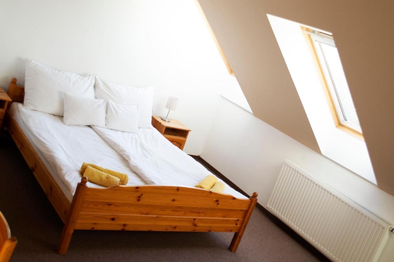Grand Slam Park Inn Budapest Ngoại thất bức ảnh